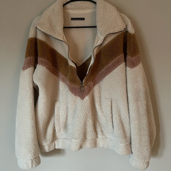 Abercrombie Sherpa Pullover Sweater Size Large - Picture 4 of 5